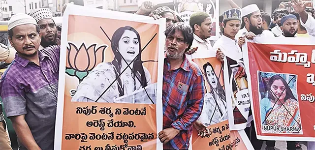 ‘କିନାରା ଲୋକ’ଙ୍କ ଆଚରଣ