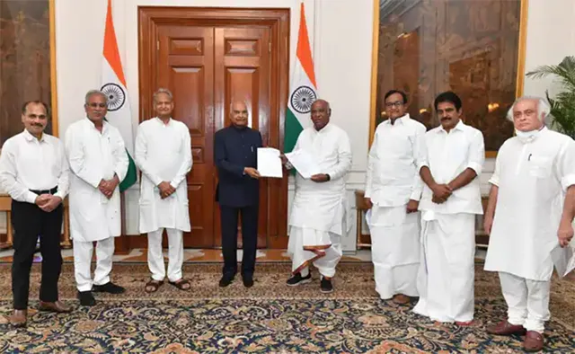 ‘ଅଗ୍ନିପଥ’ ଯୋଜନା: ରାଷ୍ଟ୍ରପତିଙ୍କୁ ଭେଟିଲେ ବରିଷ୍ଠ କଂଗ୍ରେସ ନେତା