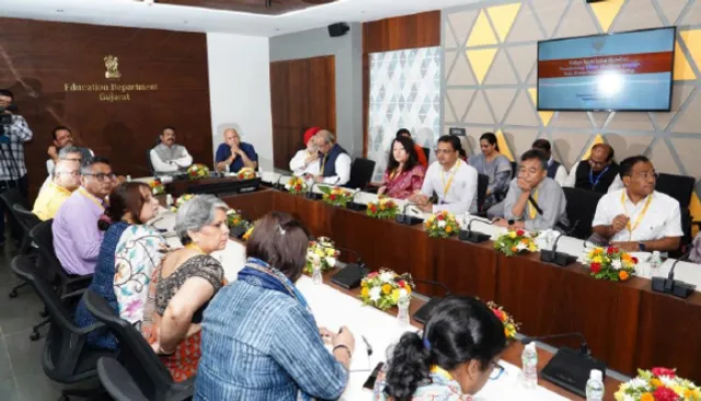 ଗୁଜରାଟରେ ଶିକ୍ଷା ମନ୍ତ୍ରୀମାନଙ୍କ ଜାତୀୟ ସମ୍ମିଳନୀ
