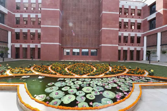 ବିଜେପିର ଟେଲିଫୋନ ଠପ୍‌, ନୂପୁରଙ୍କ ସମର୍ଥନରେ ପ୍ରତିଦିନ ଆସୁଛି ୪ ହଜାର କଲ