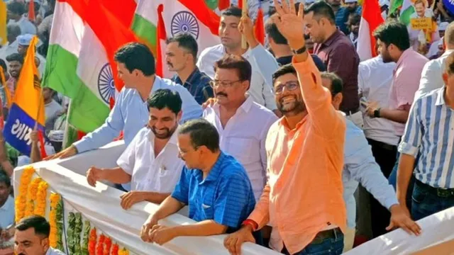 ଗୁଜରାଟରେ କେଜ୍ରିୱାଲଙ୍କ ତ୍ରିରଙ୍ଗା ଯାତ୍ରା