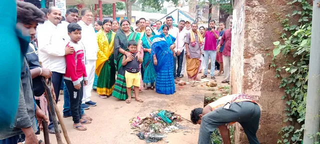 ଖୋର୍ଦ୍ଧା ପୌର ପରିଷଦରେ ନାଳ ଖୋଳାରେ ଚଞ୍ଚକତା ଅଭିଯୋଗ