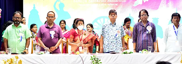 ଅନୁଭବ ସଂକଟ ସାହିତ୍ୟ ପ୍ରତି ବିପଦ: ସୌମ୍ୟ