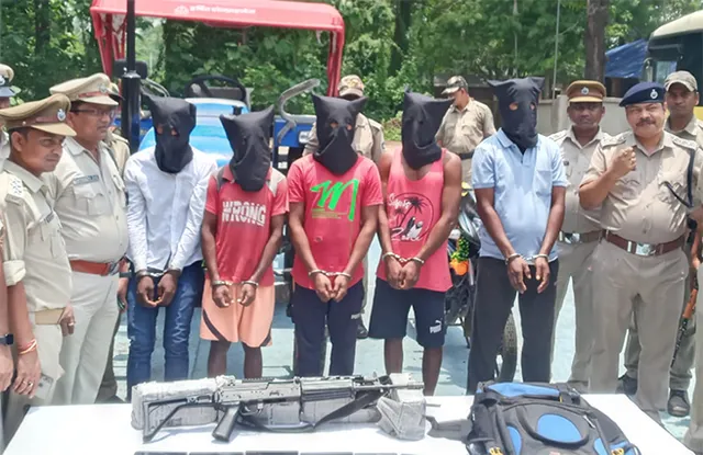 ଗୋରୁ ବ୍ୟବସାୟୀଙ୍କୁ ଗୁଳିମାଡ଼ ଘଟଣାର ପର୍ଦ୍ଦାଫାଶ: ୫ ଦୁର୍ଦ୍ଦାନ୍ତ ଆନ୍ତଃରାଜ୍ୟ ଲୁଟେରା ଗିରଫ