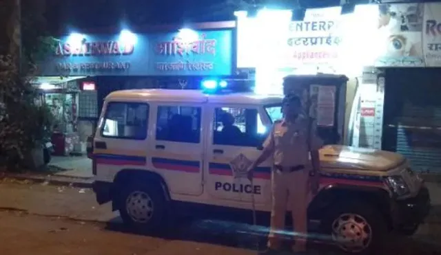 ପଞ୍ଚତାରକା ହୋଟେଲ୍‌ରେ ମୁମ୍ବାଇ ଲେଖିକାଙ୍କ ସହିତ ଦୁଷ୍କର୍ମ; ଚୁପ୍‌ ରହିବାକୁ ‘ଡି-ଗ୍ୟାଙ୍ଗ୍‌’ର ଧମକ