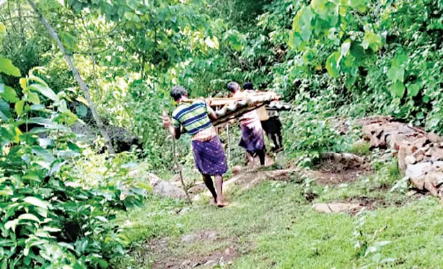 ୬ବର୍ଷ ପରେ କେତେ ବଦଳିଛି ନଗଡ଼ା? ରାସ୍ତା ଫିଟିଛି, ବାଟ ହୁଡ଼ିଛି ବିକାଶ