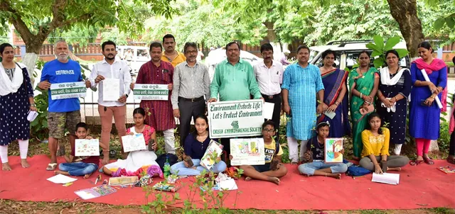 ପ୍ରେରଣା ବାଣ୍ଟିଲା ପିଜୁଳି ଗଛ