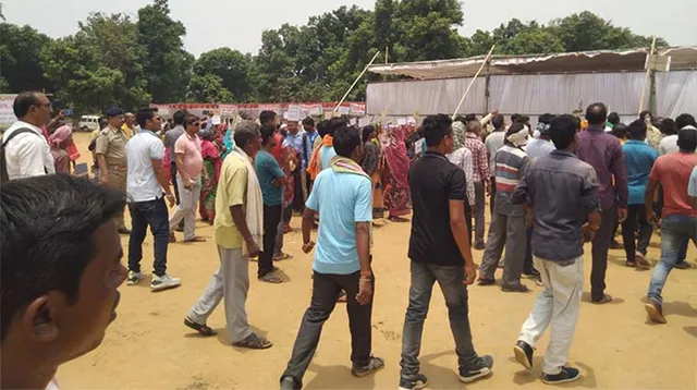 ଅଡ଼ୁଆରେ ରାମକୀ: ପୁଣି ଜନ ଶୁଣାଣି ବାତିଲ, କମ୍ପାନି ଅଧିକାରୀଙ୍କୁ ଲୋକଙ୍କ ମାରପିଟ୍