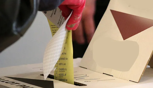 ମହାରାଷ୍ଟ୍ର ରାଜ୍ୟସଭା ଭୋଟ୍‌ରେ ନିର୍ବାଚନ କମିସନ୍‌ ଶିବସେନା ବିଧାୟକଙ୍କ ଭୋଟ୍‌ ଖାରଜ କଲେ କାହିଁକି?