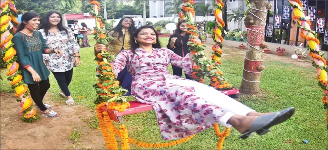 ପାନ୍ଥନିବାସରେ ଜମିବ ରଜ, ପିଠା ବାଣ୍ଟିବ ’ପିଠା ଅନ୍‌ ହ୍ବିଲ୍‌’