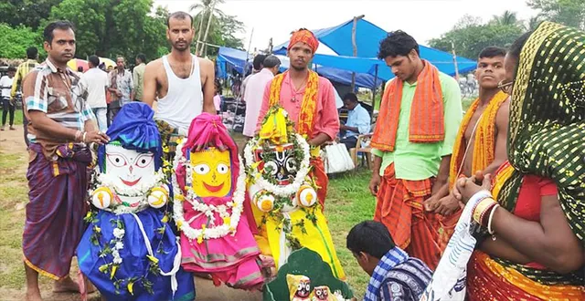 ଗଡ଼ିଲାନି ରଥ, ପହଣ୍ଡିରେ ଗଲେ ମାଉସୀଘର