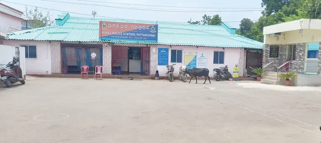 ତୁଟିଲା ଜାଗା ସମସ୍ୟା, ଆଜବେଷ୍ଟସ୍‌ ଘରେ କେତେ ଦିନ ଆଦର୍ଶ ଥାନା?