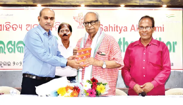 ମୋ ଜୀବନ ଓ ସାହିତ୍ୟ ଏକ ଖୋଲା ବହି: ବିଭୂତି ପଟ୍ଟନାୟକ