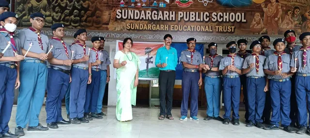 କାର୍ଗିଲ ସହିଦଙ୍କୁ ସୁନ୍ଦରଗଡ଼ ପବ୍ଲିକ ସ୍କୁଲରେ ଶ୍ରଦ୍ଧାସସୁମନ