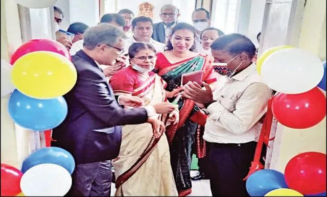 ବଡ଼ଗଡ଼ ସରକାରୀ ଉଚ୍ଚବିଦ୍ୟାଳୟରେ କମ୍ପ୍ୟୁଟର ଲାବ୍‌ ଉଦ୍‌ଘାଟିତ