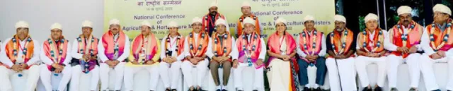 ଚାଷୀଙ୍କ ଆୟ ବୃଦ୍ଧି ଲାଗି ଧ୍ୟାନ ଦେବା ଜରୁରୀ : ତୋମର