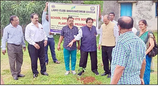 ଗୌରଚରଣ ବିଦ୍ୟାପୀଠରେ ଚକ୍ଷୁ ଚିକିତ୍ସା ଶିବିର ଓ ବୃକ୍ଷରୋପଣ