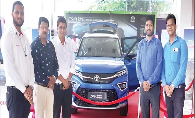 ଟୟୋଟାର ନୂଆ ଅର୍ବାନ କ୍ରୁଜର ‘ହାଇରାଇଡର୍‌’: ବୁକିଂ ଆରମ୍ଭ, ପୂଜା ଋତୁରେ ଡେଲିଭରି