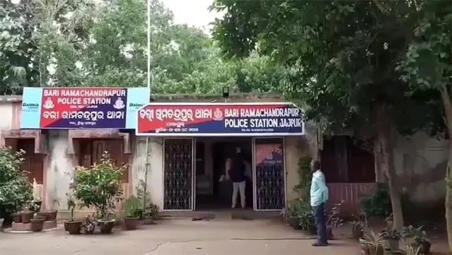 ଖଲଣା ଗୁଳିକାଣ୍ଡ, ତଦନ୍ତ ଆଳରେ ଚାପିଦେଲେ, ୪ଟି ଟିମ୍‌ ଗଠନ କଲେ, କାହାରିକୁ ବାନ୍ଧିଲେନି