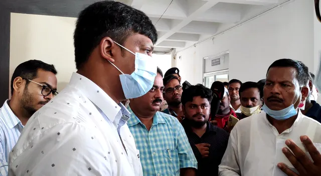 ମାସେ ମଧ୍ୟରେ ସମସ୍ତ କ୍ରସର ୟୁନିଟର ବୈଧତା ଯାଂଚ କରି ସଚଳ ପାଇଁ ଅନୁମତି ଦିଆଯିବ: ଜିଲ୍ଳାପାଳ