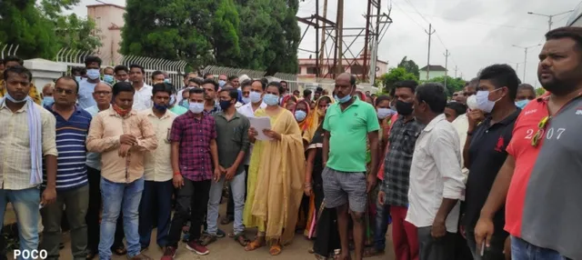 ସାରୁଅ ଘରୋଇ ଟିଭି ଚାନେଲ୍ କମ୍ପାନି ଜମିରେ ରାସ୍ତା ଦାବି କରି ବିକ୍ଷୋଭ