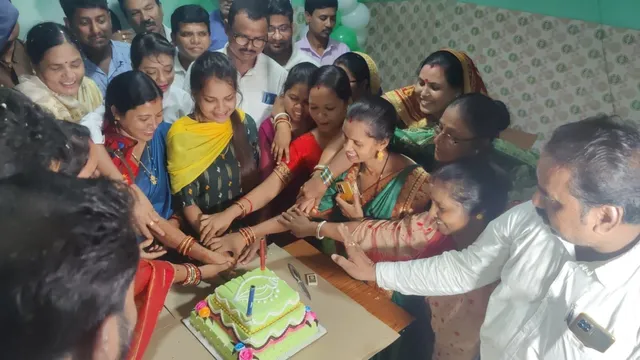 ଦ୍ରୌପଦୀ ମୁର୍ମୁଙ୍କ ବିଜୟରେ ଓଡ଼ିଶାରେ ହର୍ଷୋଲ୍ଲାସ, ବିଜେଡି-ବିଜେପି ପାଳିଲେ ଉତ୍ସବ