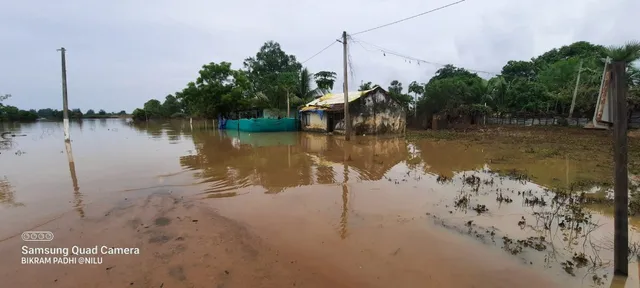 ପୁରୁଣା ମୋଟୁକୁ ଛାରଖାର କଲା ବନ୍ୟା ଜଳ: କ୍ଷତିଗ୍ରସ୍ତ ଅଂଚଳ ବୁଲିଲେ ଜିଲ୍ଲାପାଳ