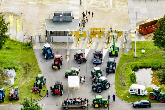 କୃଷକ ଆନ୍ଦୋଳନ ବେଳେ ୧୬ ବର୍ଷିୟ ଟ୍ରାକ୍ଟର୍‌ ଚାଳକଙ୍କୁ ଗୁଳି ମାରି‌ଲା ଡଚ୍‌ ପୁଲିସ