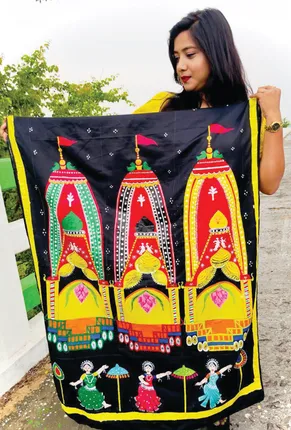 ଅଙ୍କିତାଙ୍କ ନିଶା; ବର୍ଜ୍ୟବସ୍ତୁକୁ ନେଇ ଆଙ୍କୁଛନ୍ତି ଚିତ୍ର