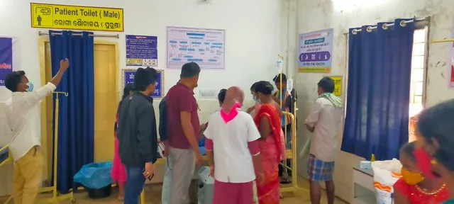 ଦଶମନ୍ତପୁରରେ ଝାଡ଼ାବାନ୍ତି; ପୁଣି ଜଣେ ମୃତ, ଏବେ ସୁଦ୍ଧା ମୃତ୍ୟୁ ସଂଖ୍ୟା ୨କୁ ବୃଦ୍ଧି, ୨୨ ଜଣ ଆକ୍ରାନ୍ତ