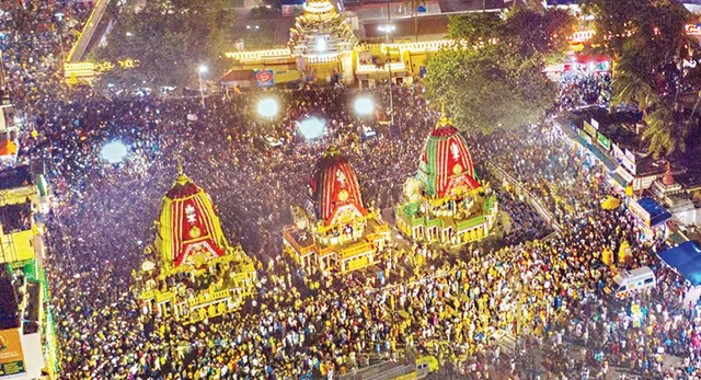 ତିନିରଥର ଦକ୍ଷିଣମୋଡ଼ ଆଜି: ଆରମ୍ଭ ହେଲା ବାହୁଡ଼ା ପ୍ରସ୍ତୁତି, ସାଢ଼େ ୧୨ଟାରେ ଆଜ୍ଞାମାଳ ବିଜେ