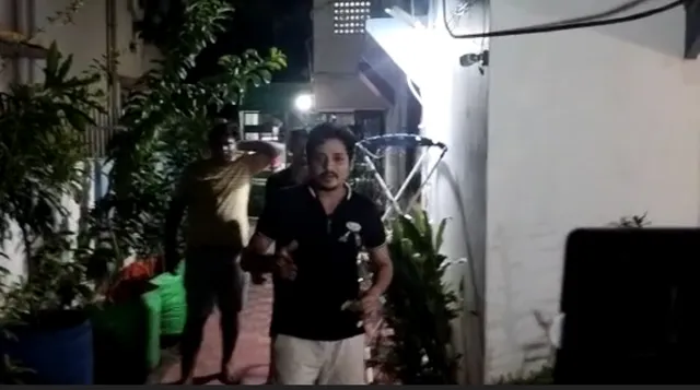 ବିଳମ୍ବିତ ରାତିରେ ଗଣମାଧ୍ୟମ ସହ କଥାହେଲେ ବାବୁସାନ