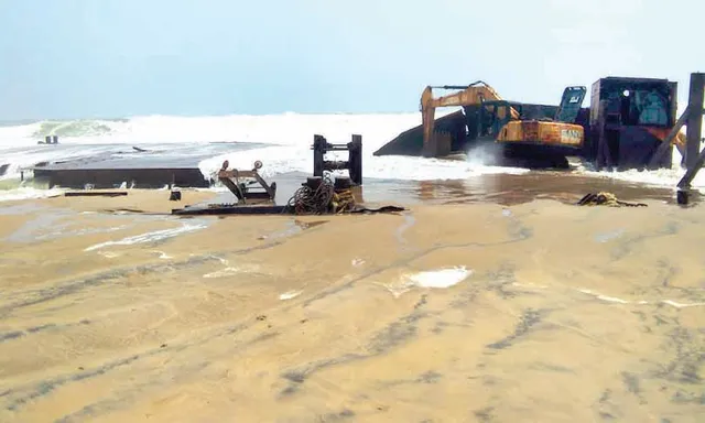 ଚିନ୍ତା ବଢ଼ାଉଛି ଦୁର୍ଘଟଣାଗ୍ରସ୍ତ କଣ୍ଟେନର୍‌