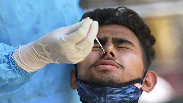 ଦେଶରେ ଦୈନିକ କୋଭିଡ୍‌-୧୯ ସଂକ୍ରମଣ ୨୨ ହଜାର ନିକଟବର୍ତ୍ତୀ; ବୃଦ୍ଧି ପାଉଛି ସକ୍ରିୟ ଆକ୍ରାନ୍ତଙ୍କ ସଂଖ୍ୟା