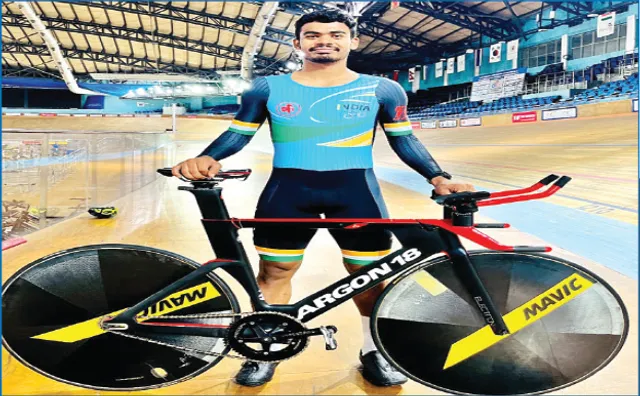 ଭାରତୀୟ ରାଜ୍ୟଗୋଷ୍ଠୀ କ୍ରୀଡ଼ା ଦଳରେ ଦୀନେଶ, ସାଇକଲ ଚାଳନାରେ ପ୍ରଥମ ଓଡ଼ିଆ