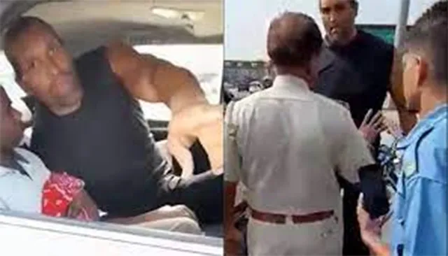 ଟୋଲ୍ କର୍ମଚାରୀଙ୍କୁ ଥାପଡ଼ ମାରିଲେ ଖଲି