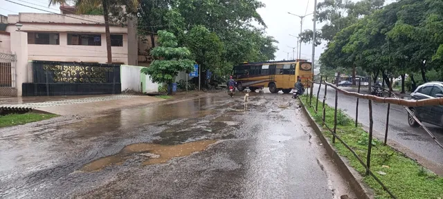 ଜୟପୁର ଭିଜିଲାନ୍ସ କାର୍ଯ୍ୟାଳୟ ସମ୍ମୁଖ ଏନ୍ଏ‌ଚ୍ ଅବସ୍ଥା ସୁଧୁରିବ କେବେ? 