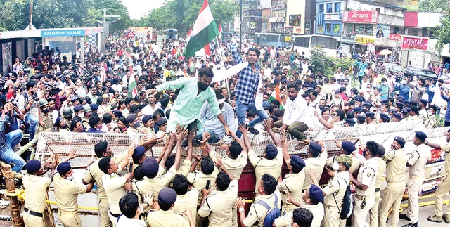 ସୋନିଆ ଗାନ୍ଧୀଙ୍କୁ ଇଡି ଜେରା କରିବା ପ୍ରତିବାଦରେ କଂଗ୍ରେସ ପକ୍ଷରୁ ବିଶାଳ ଶୋଭାଯାତ୍ରା