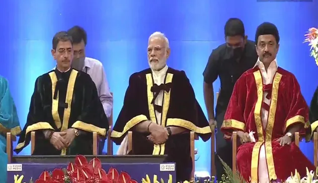 ସମଗ୍ର ବିଶ୍ୱ ଭାରତର ଯୁବ ସମାଜ ଉପରେ ଆଶା ରଖିଛି: ମୋଦୀ