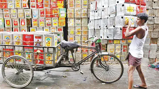 ସଂଘଗୁଡ଼ିକୁ ସରକାରଙ୍କ ନିର୍ଦ୍ଦେଶ: ଖାଇବା ତେଲ ଦାମ ତୁରନ୍ତ ୧୫ ଟଙ୍କା କମାଅ