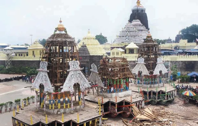 ଆରମ୍ଭ ହେଲା ରଥ ଭଙ୍ଗା