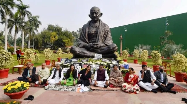 ସଂସଦରେ ଧାରଣା ଦେଇ ହେବନାହିଁ: ମୌସୁମୀ ଅଧିବେଶନ ଆଗରୁ ଆଦେଶ ଜାରି