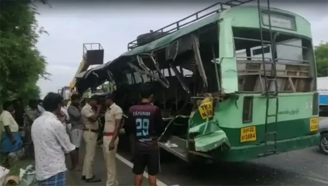 ତାମିଲନାଡ଼ୁରେ ବସ୍‌-ଟ୍ରକ ଧକ୍କା, ୬ ମୃତ