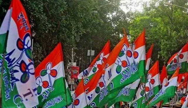 ନିଜ ଦାୟିତ୍ବରେ ଦୁର୍ନୀତି କରିବାକୁ ‘ତୃଣମୂଳ କଂଗ୍ରେସ’କର୍ମୀଙ୍କୁ କହିଲେ ପଶ୍ଚିମବଙ୍ଗ ମନ୍ତ୍ରୀ