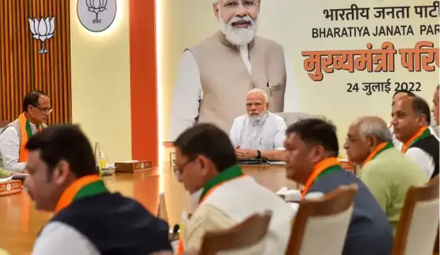 କେମିତି ଚାଲିଛି ରାଜ୍ୟରେ କାମ? ବିଜେପି ଶାସିତ ମୁଖ୍ୟମନ୍ତ୍ରୀମାନଙ୍କ ସହ ଆଲୋଚନା କଲେ ମୋଦୀ