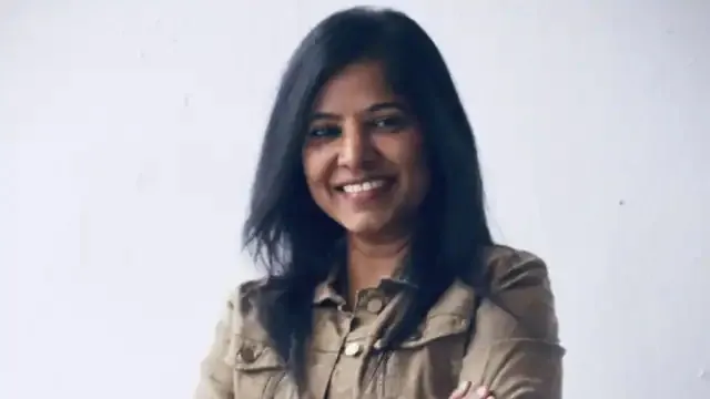 ଫିଲ୍ମ 'କାଳୀ' ବିବାଦ: ନିର୍ମାତ୍ରୀ ଲୀନା ମଣିମେକଲାଈଙ୍କୁ ଅଗଷ୍ଟ ୬ରେ ହାଜର ହେବାକୁ କହିଲେ ଦିଲ୍ଲୀ କୋର୍ଟ