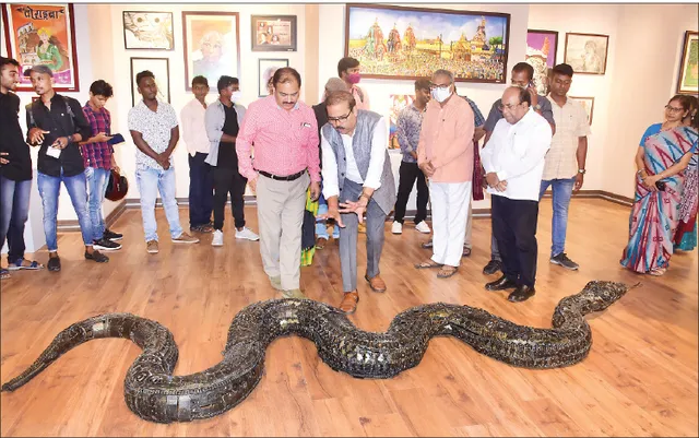 ବିକେ ଆର୍ଟ କଲେଜର ବାର୍ଷିକ ଚିତ୍ରକଳା ପ୍ରଦର୍ଶନୀ, କଳା ସବୁବେଳେ କାଳଜୟୀ: ମନ୍ତ୍ରୀ