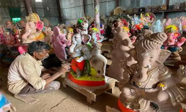 ଆରମ୍ଭ ହେଲାଣି ଗଣେଶ ପୂଜା ପ୍ରସ୍ତୁତି: ଅଧାକୁ ଖସିଲା ବଜେଟ୍‌