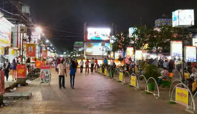 ଖୋଲିଲା ଭୁବନେଶ୍ବର ମାର୍କେଟ୍‌ ବିଲ୍‌ଡିଂ