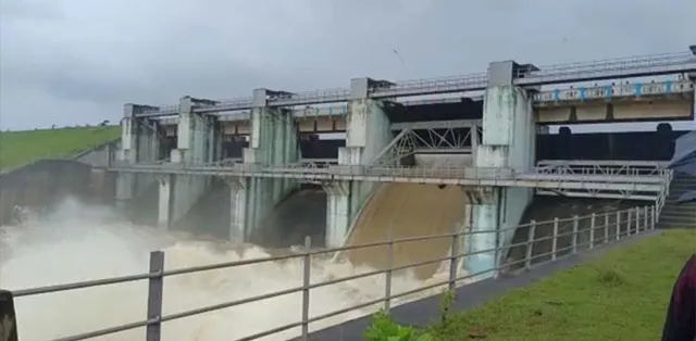 ଗୋହିରା ଡ୍ୟାମରୁ ଛଡ଼ାଗଲା ପ୍ରଥମ ବନ୍ୟାଜଳ 